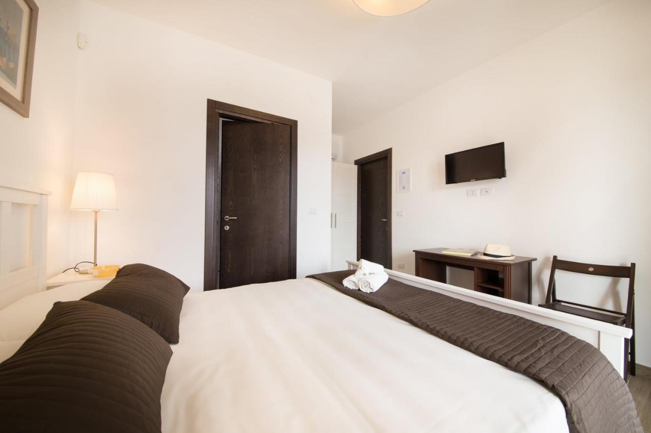 Salentoineout Bed and Breakfast Marina di Mancaversa Εξωτερικό φωτογραφία